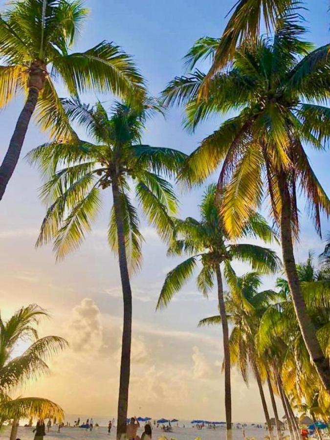 Vc Beach Suites Исла-Мухерес Экстерьер фото